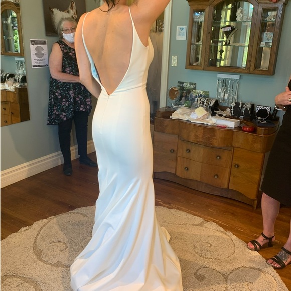 Size 4 Wedding Gown - Picture 2 of 5